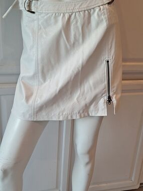 Versona White Faux Leather Skirt with Zipper Accents Lined Plus Size Adjustable